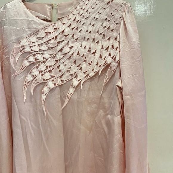 Pink satin blouse - Picture 6 of 8